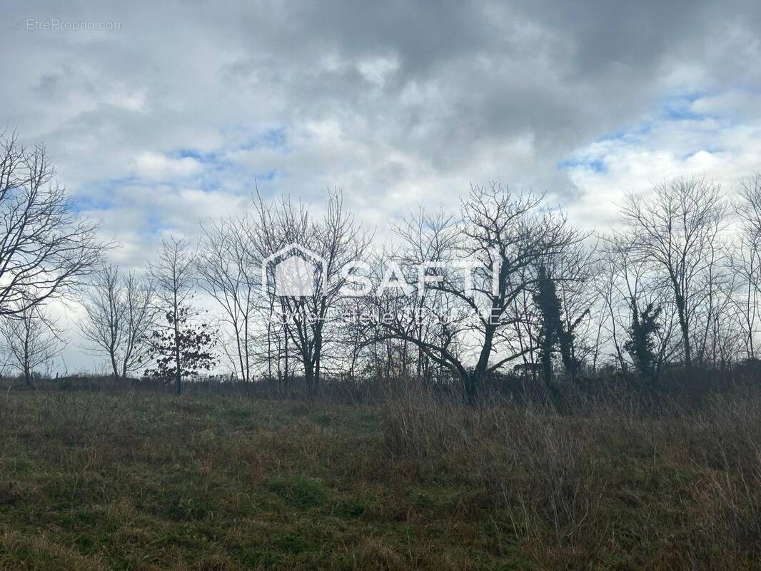 Photo 1 - Terrain à ARTIGUES-PRES-BORDEAUX