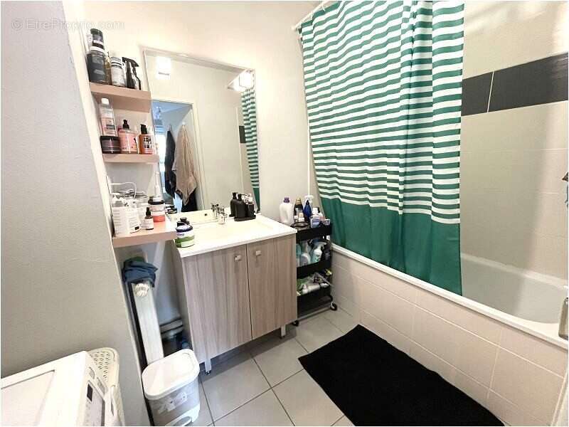Appartement à LEZENNES