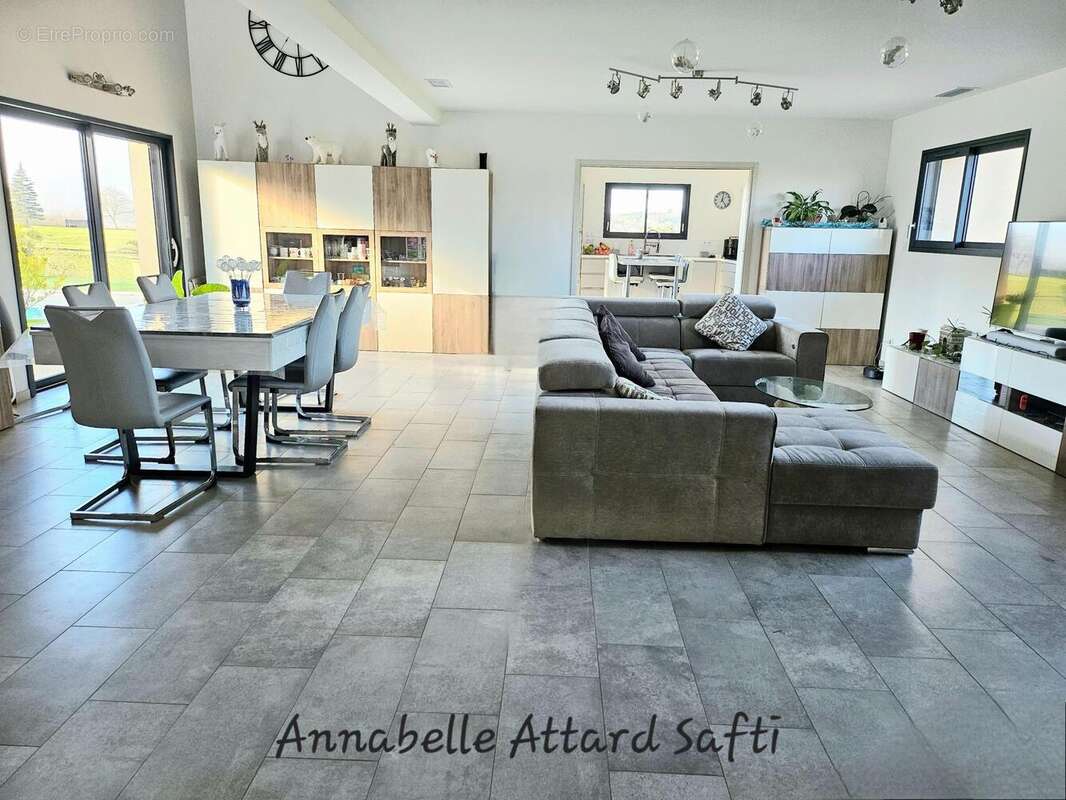 Photo 2 - Maison à TRELISSAC