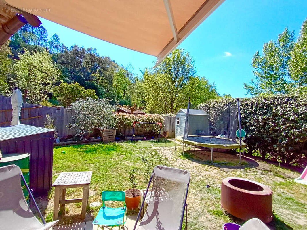 Appartement à MONTAUROUX