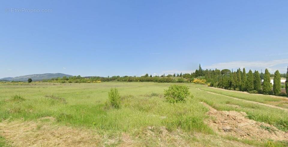 Terrain à FERRALS-LES-CORBIERES