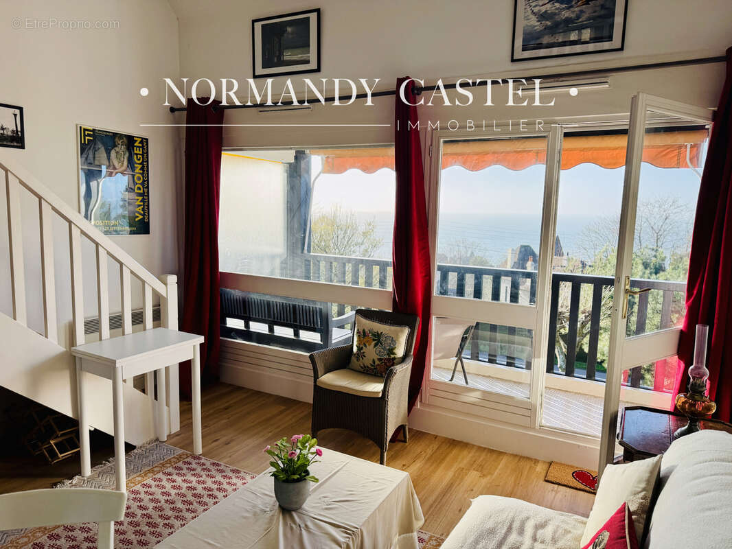 Appartement à TROUVILLE-SUR-MER