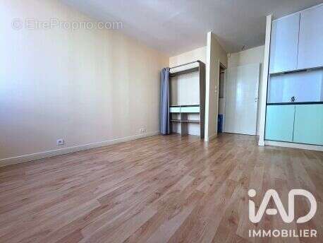 Appartement 280 m² à Libourne  - photo 6