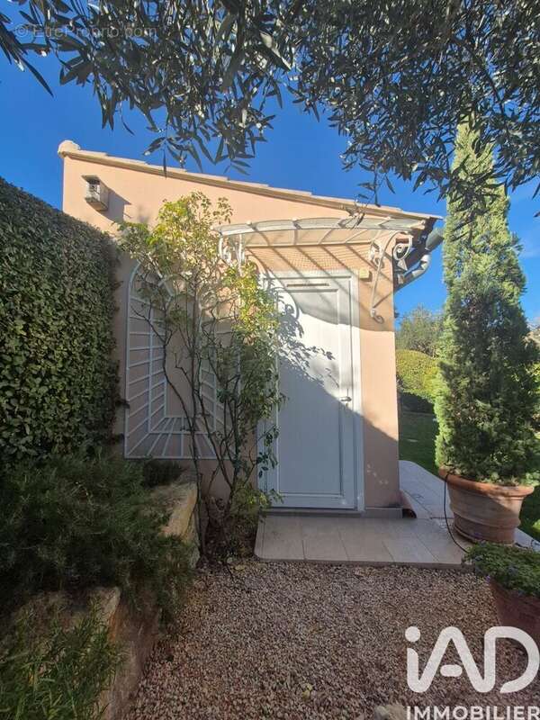 Photo 4 - Maison à COTIGNAC