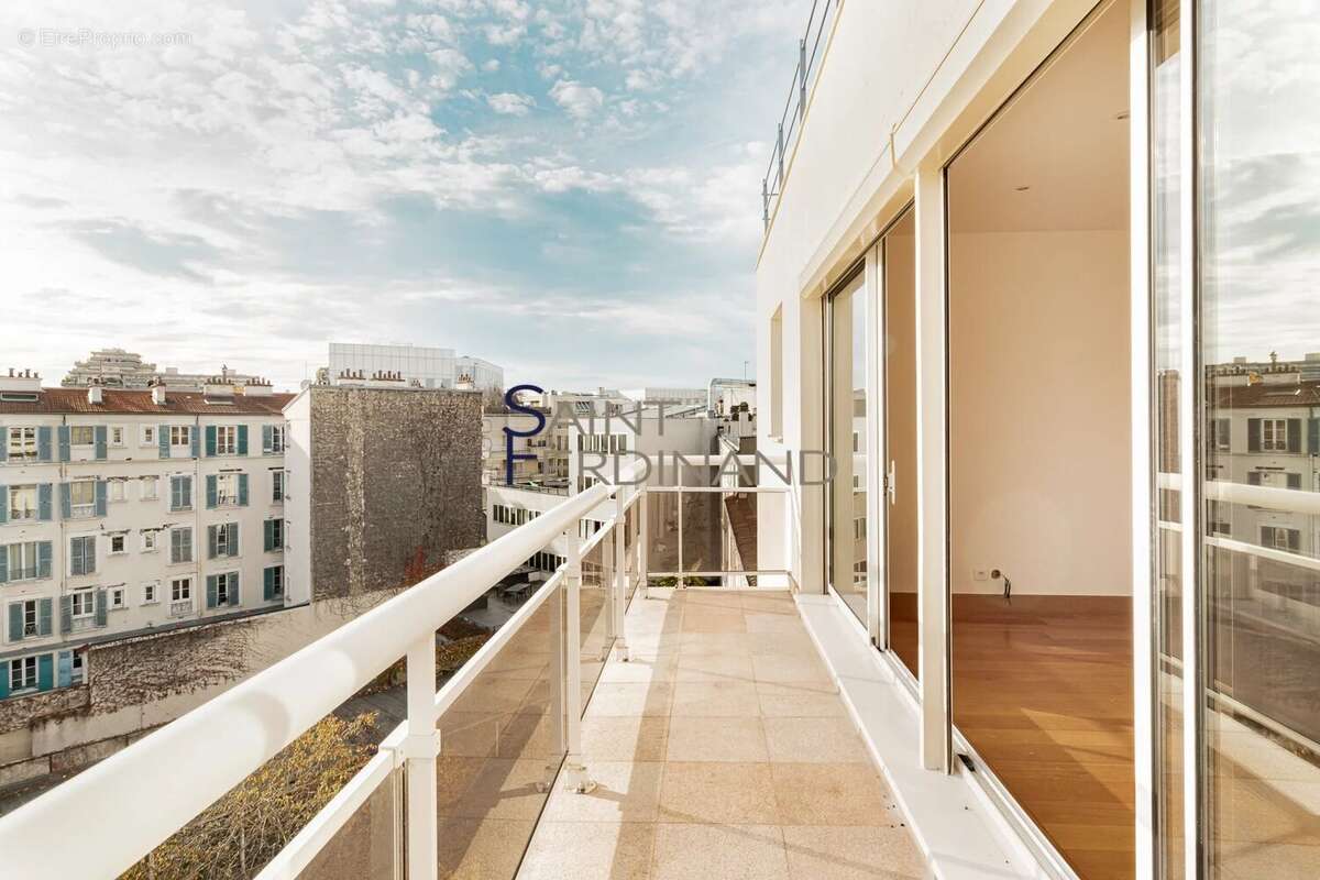 Appartement à BOULOGNE-BILLANCOURT
