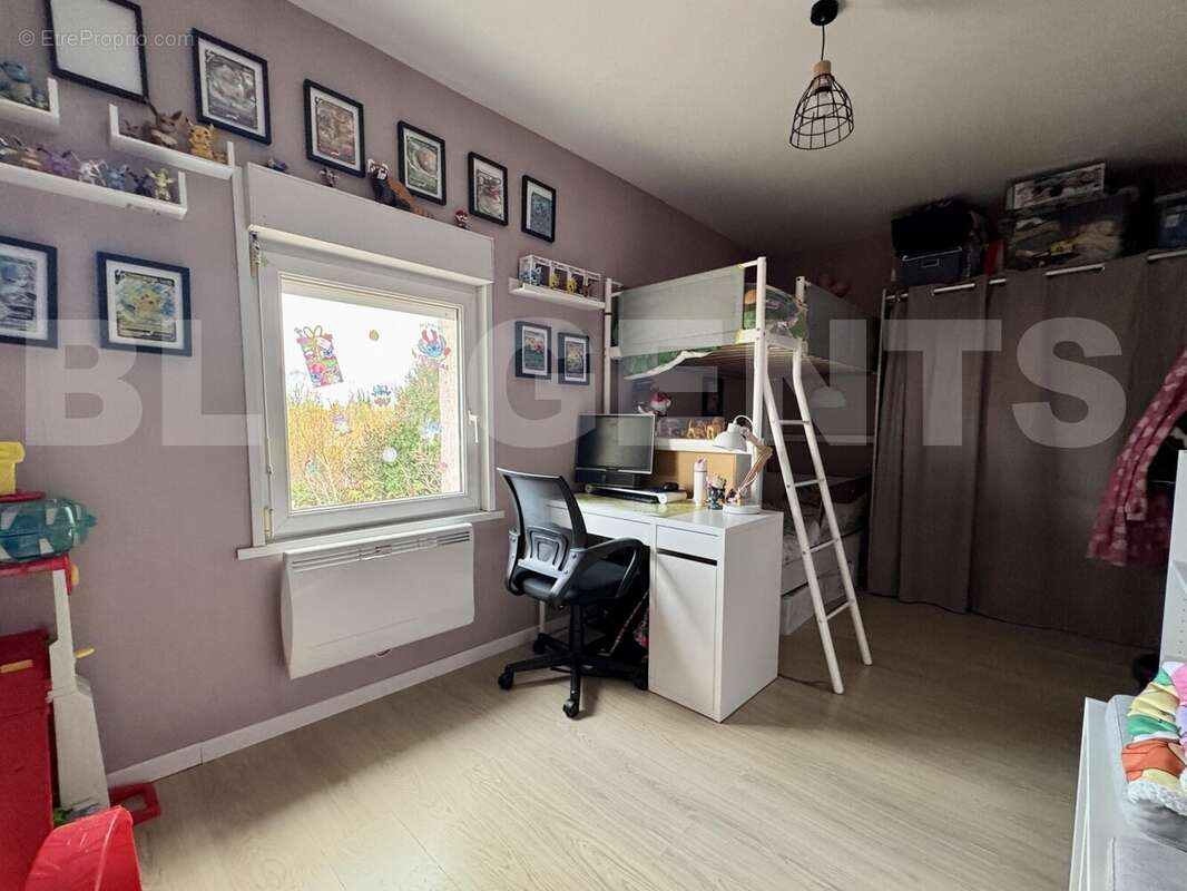 * #2 - Maison à BRUAY-LA-BUISSIERE