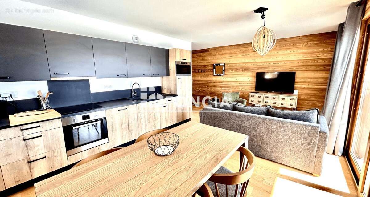 Appartement à HAUTELUCE