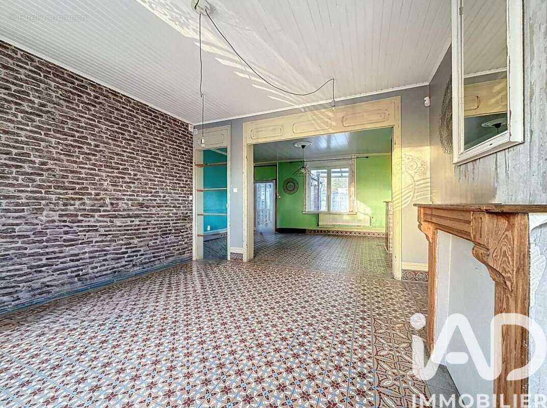 Photo 4 - Maison à ESTEVELLES