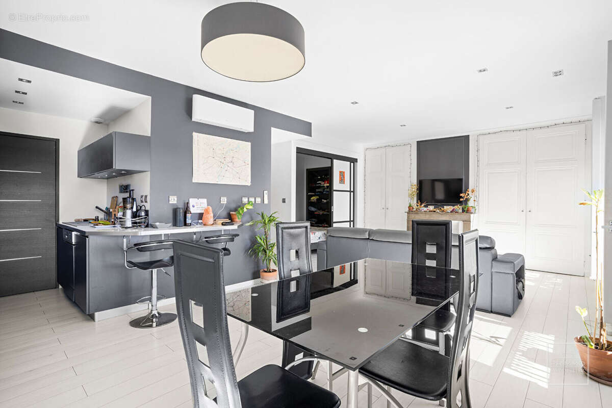 Appartement à CALUIRE-ET-CUIRE