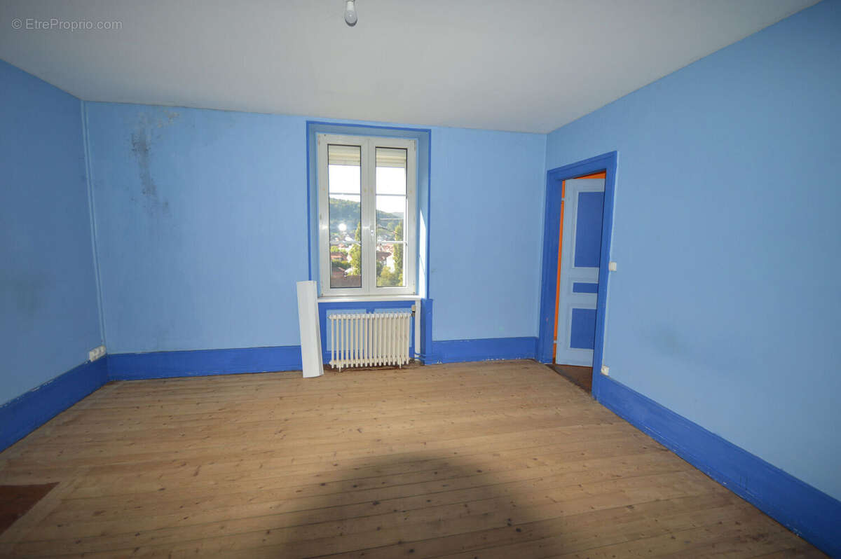 Photo 8 - Maison à PONT-DE-ROIDE