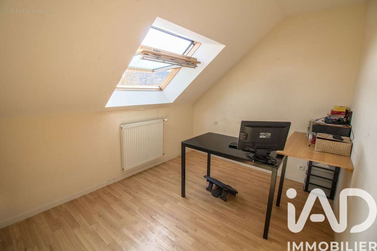 Photo 8 - Maison à ORGERES