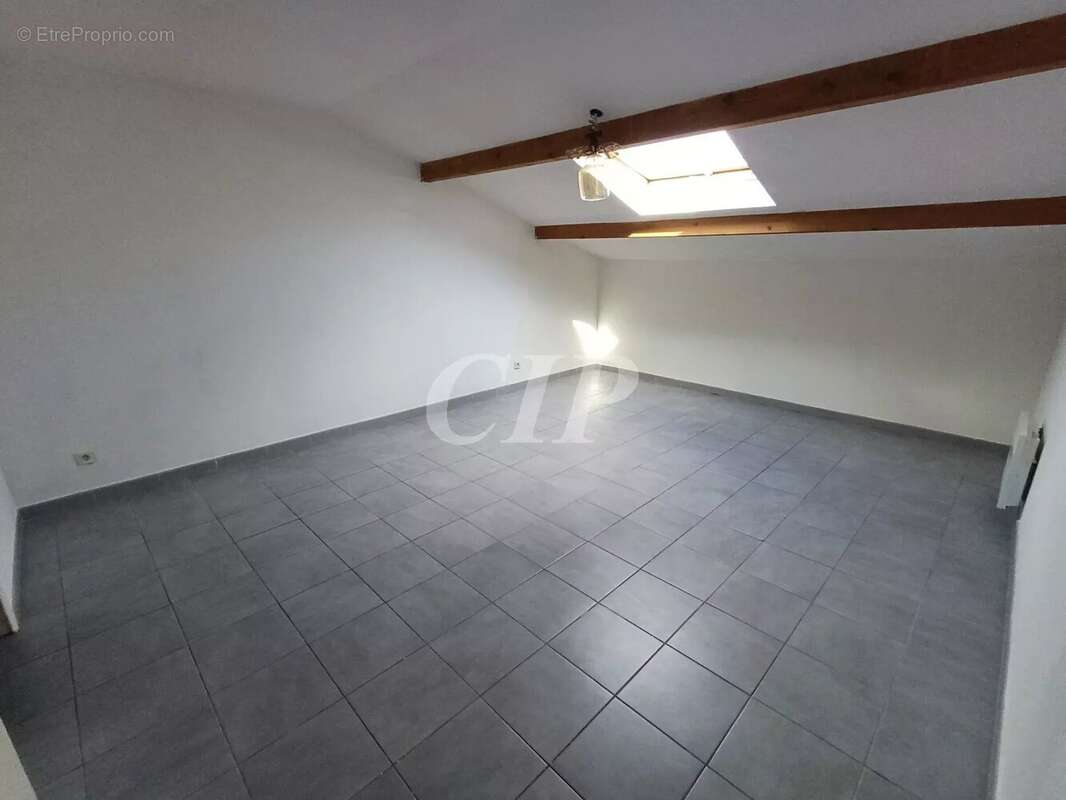 DUPLEX T 4 - Dernier étage Terrasse - vue - gge - photo 2