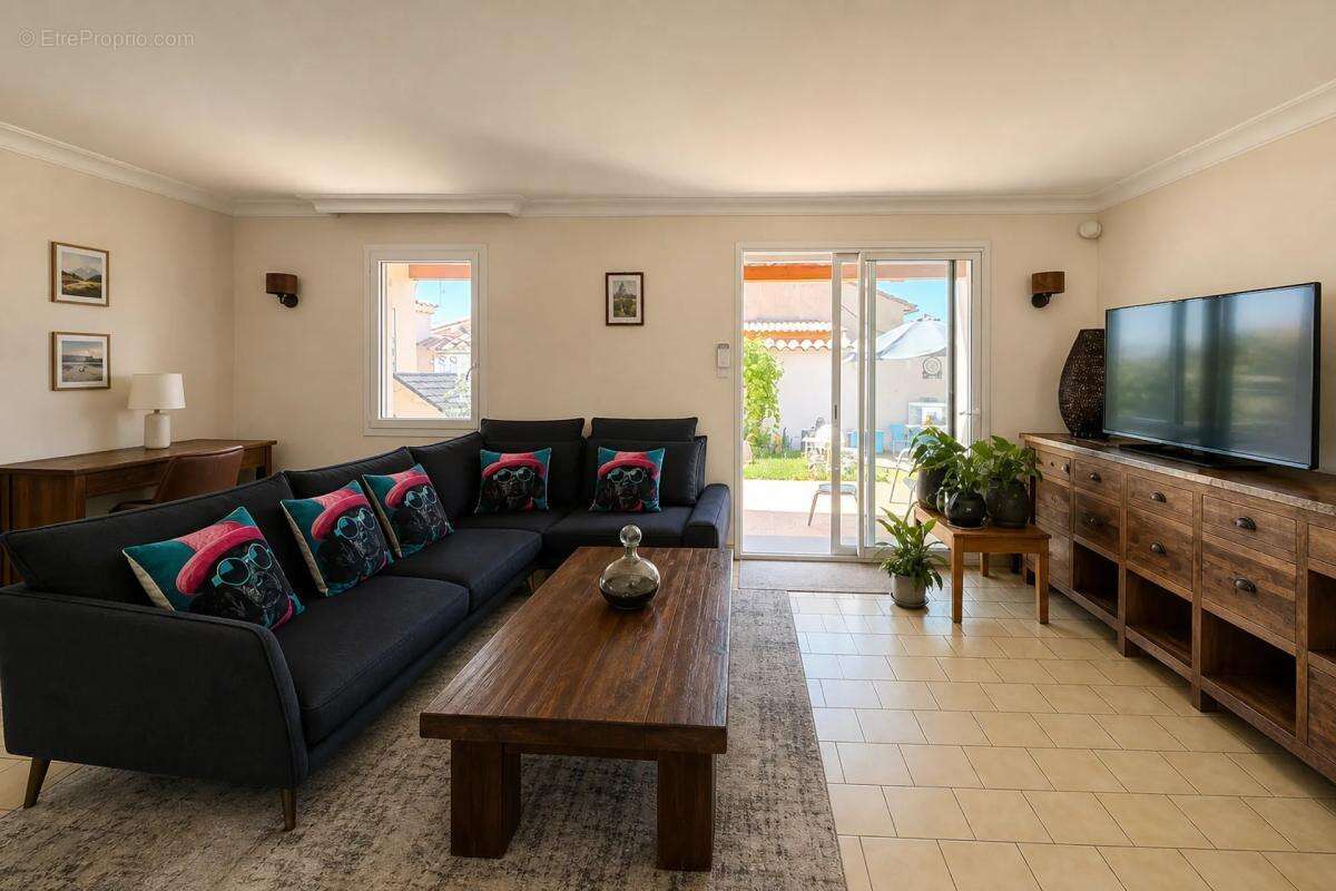 Maison de 5 pièces de 109 m² à Donzère - photo 45