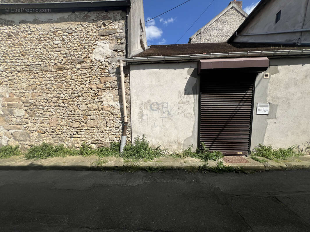 Commerce à LA FERTE-ALAIS