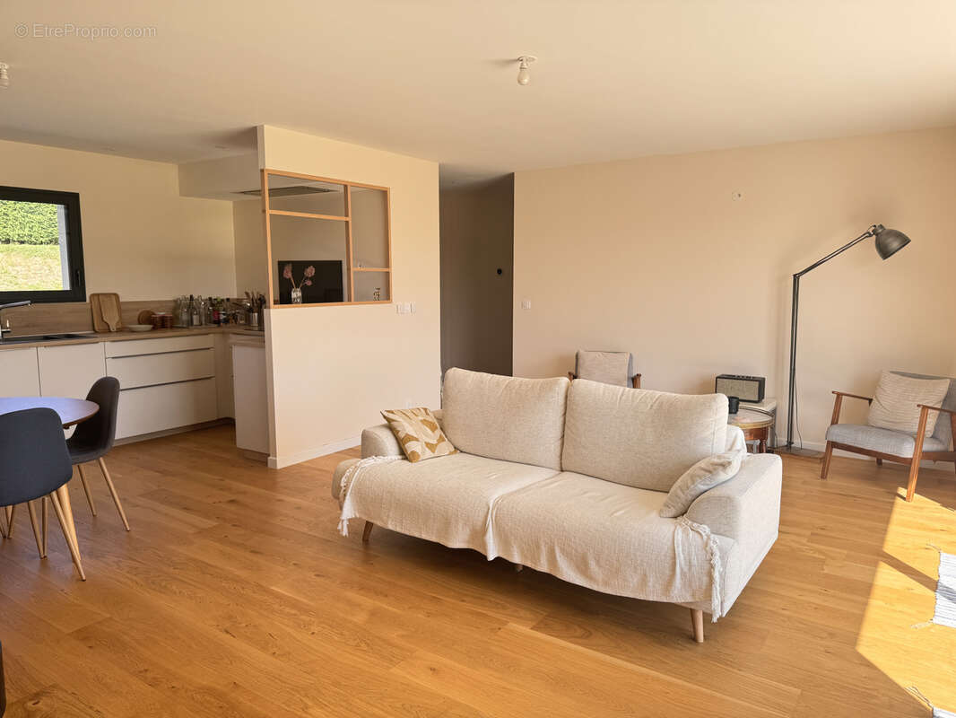 Maison à SAINT-ROBERT