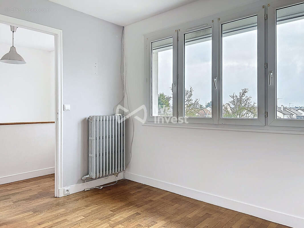 Maison à ROISSY-EN-BRIE