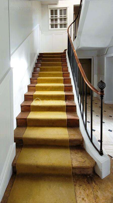 Maison à CHATEAUDUN