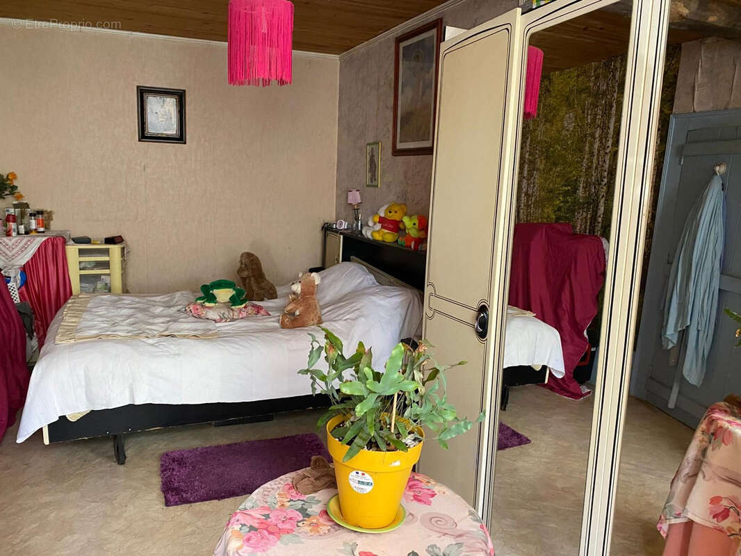 Maison à SAINT-CHRISTOPHE