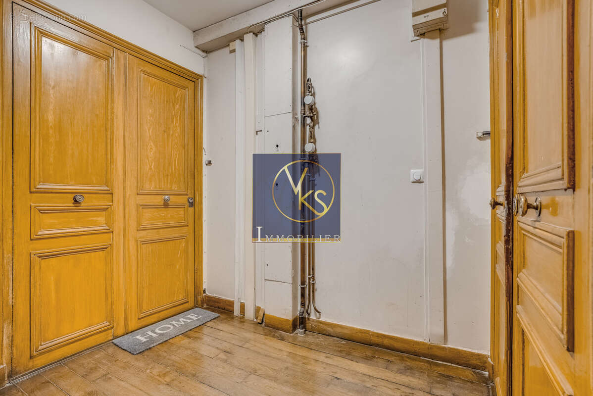 Appartement à PARIS-20E