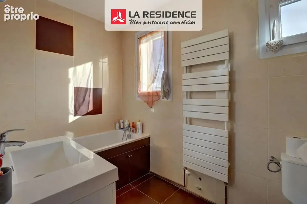 Maison 7 pièces 583 m² à vendre à Breval (78980) - photo 8