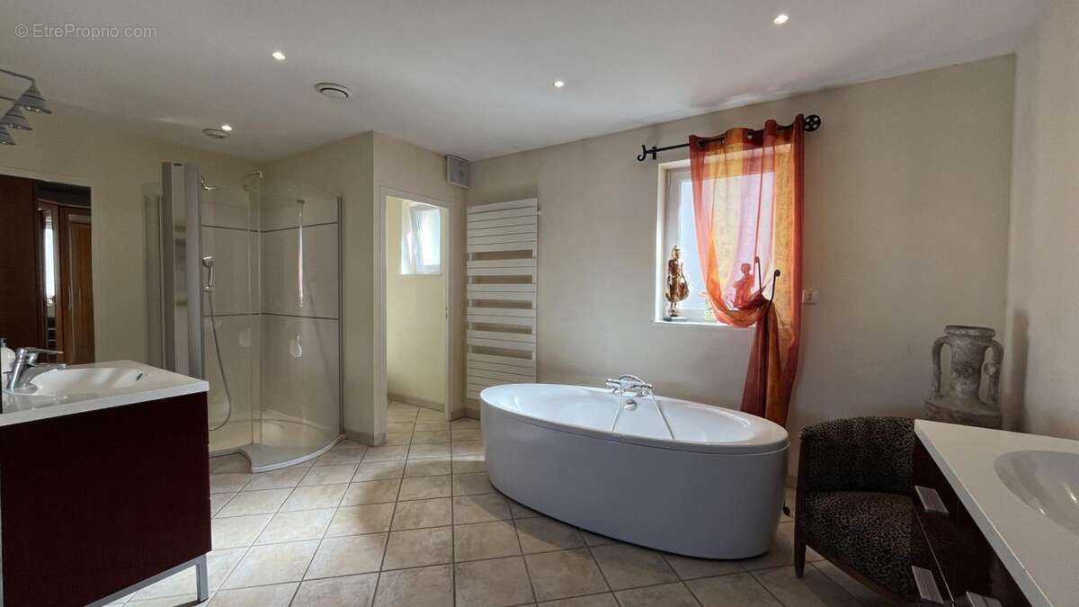 Appartement à AUTUN