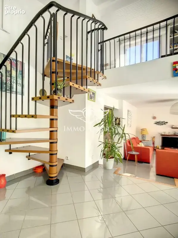 Maison 209 m² à Juvignac  - photo 8