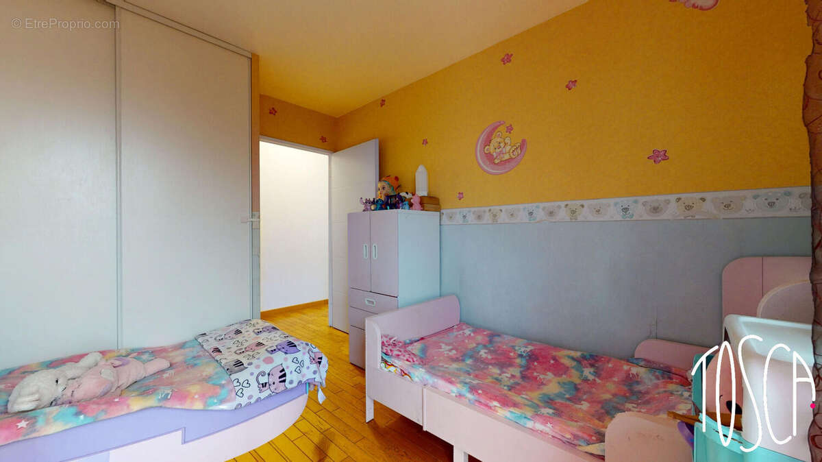 Appartement à THIAIS