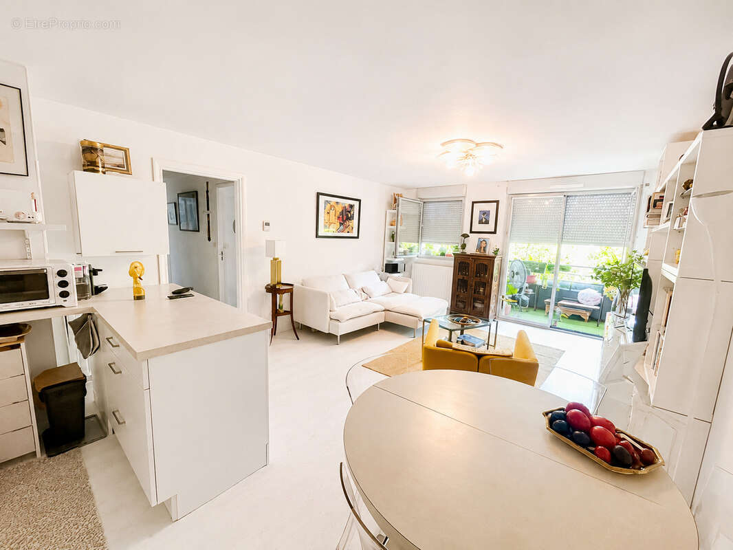 Appartement T3 La Riche - photo 2