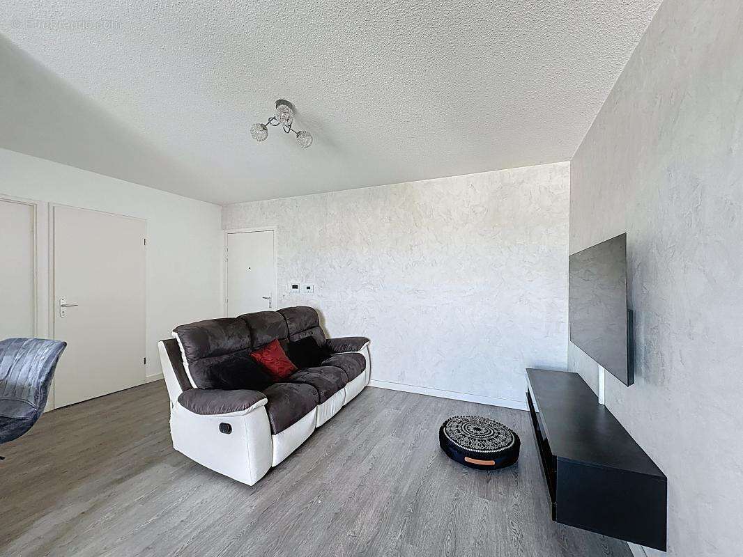 Appartement à GIVORS