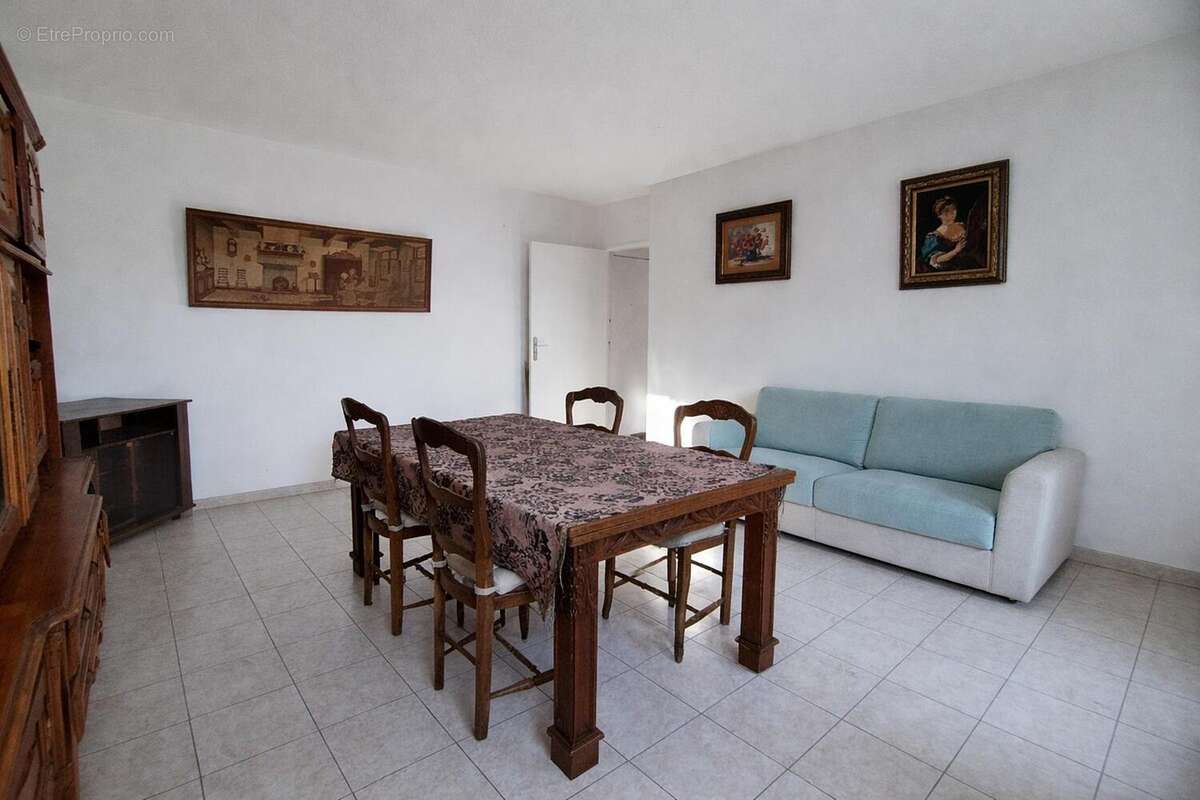   - Appartement à NICE