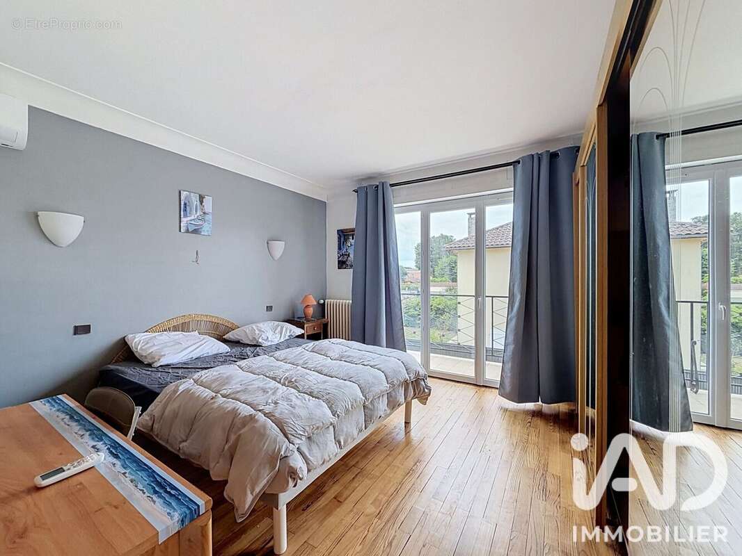 Maison 148 m² à Mont-De-Marsan  - photo 6