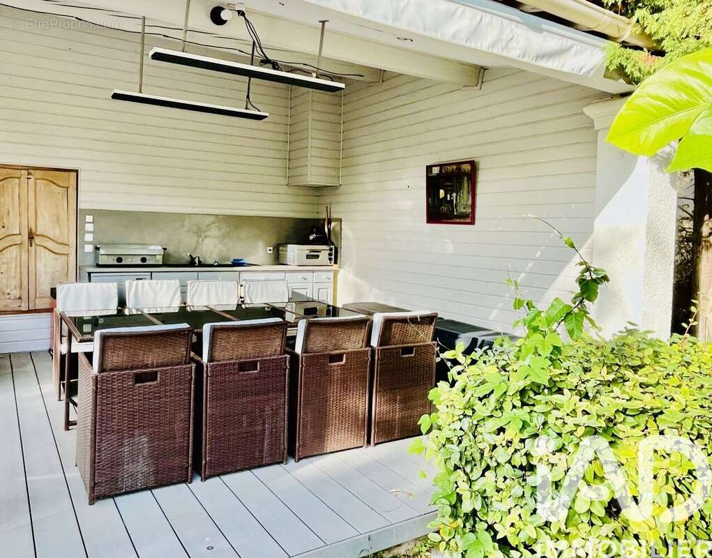 Photo 8 - Maison à CEYRESTE