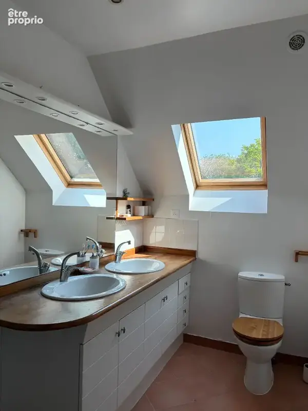 HAUT BUC Maison familiale 5 chambres et grand jardin - photo 17