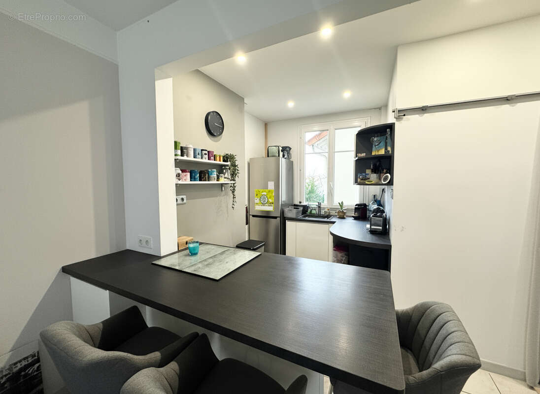 Appartement à ENGHIEN-LES-BAINS