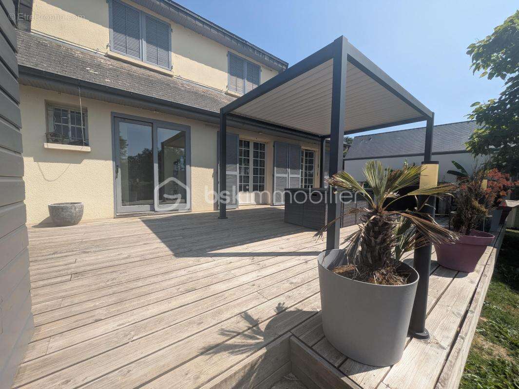 Maison familiale – 6 chambres – un cadre de vie idéal ! - photo 16