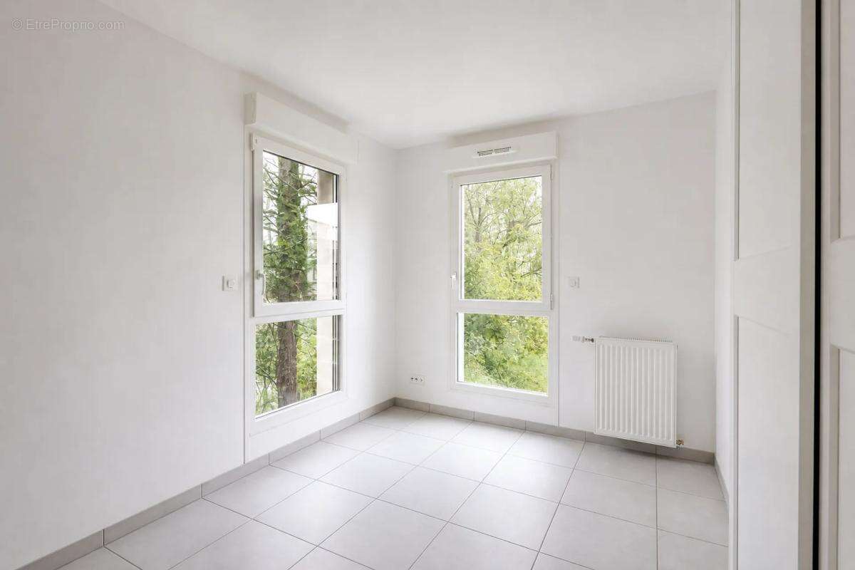 Duplex moderne avec terrasses, stationnement Craponne centre - photo 4