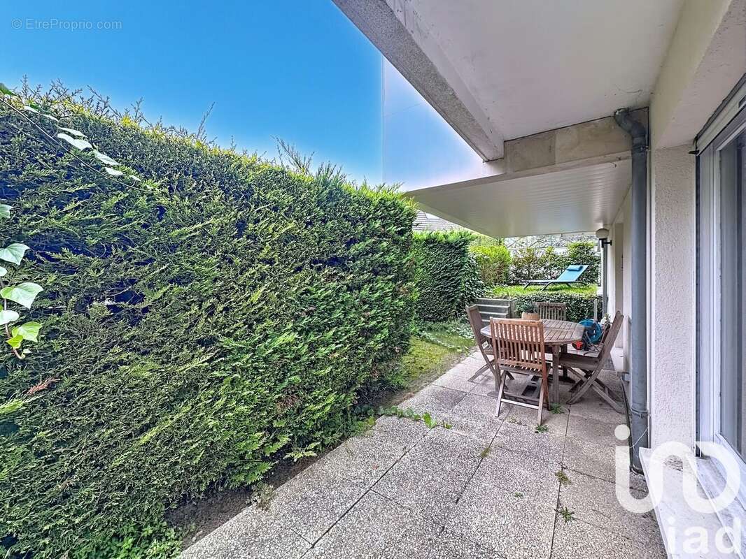 Photo 2 - Appartement à RUEIL-MALMAISON