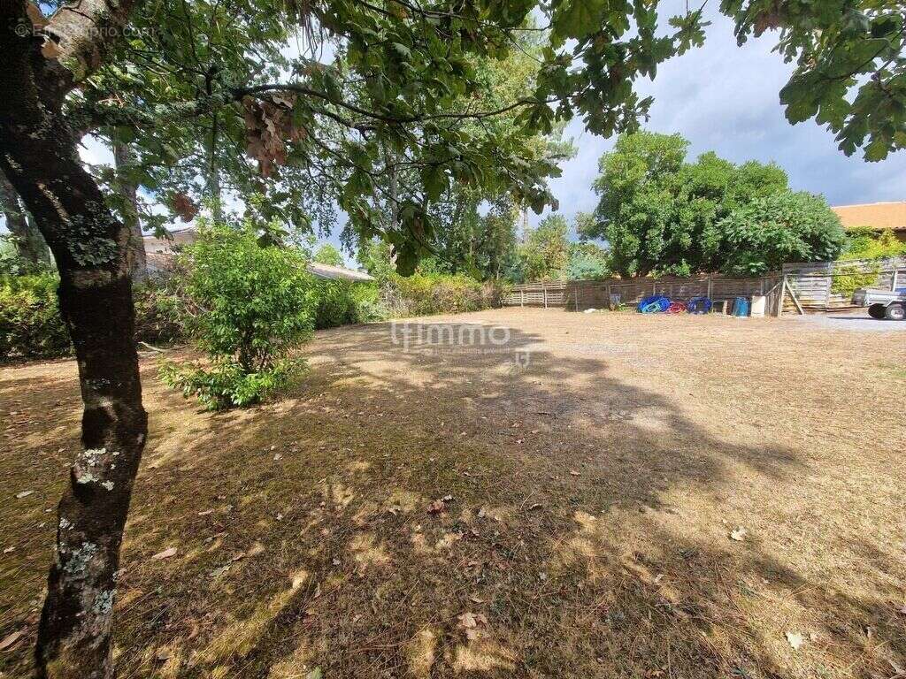 Terrain à ANDERNOS-LES-BAINS