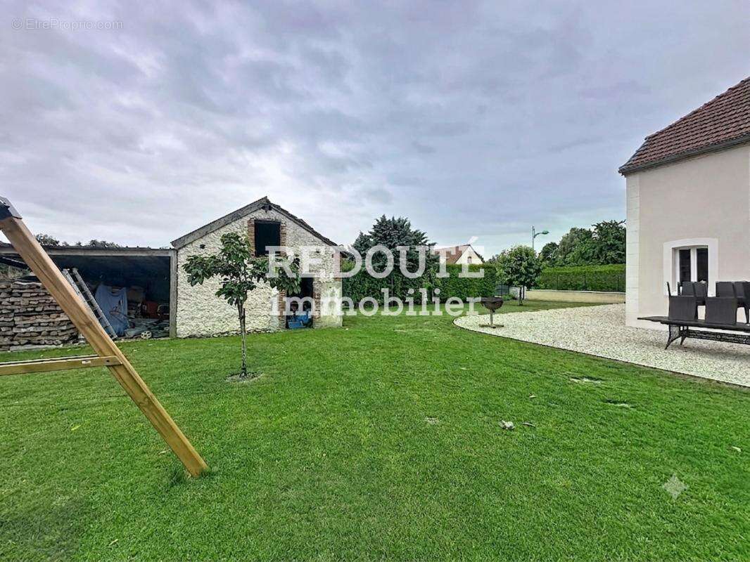 A VENDRE - Maison avec 4 chambres et jardin - Voipreux - Blancs Coteaux - photo 9