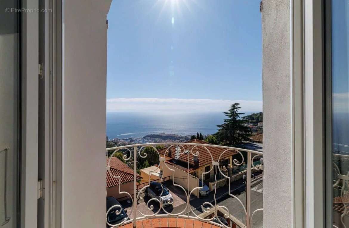 Maison à LA TURBIE