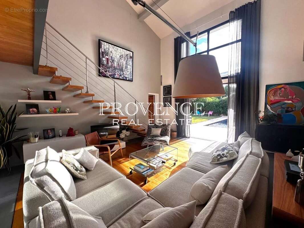 Maison à MARSEILLE-9E