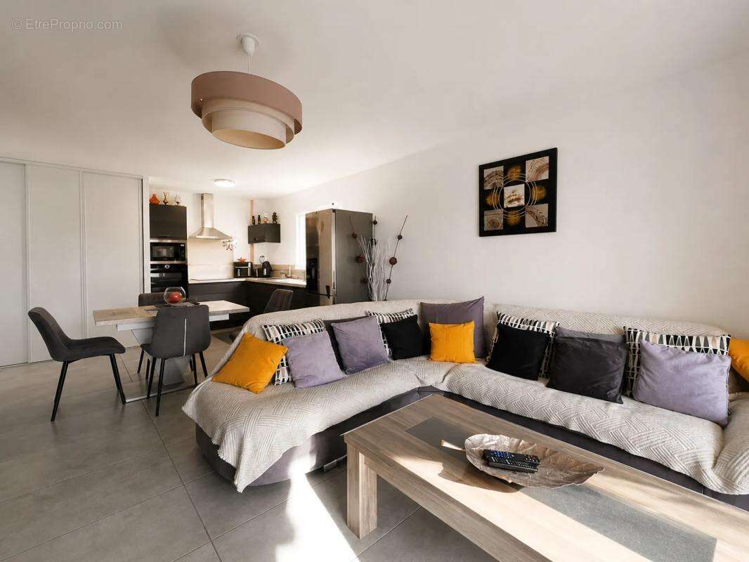 Appartement T3 de 67 m² situé à Béziers - photo 2