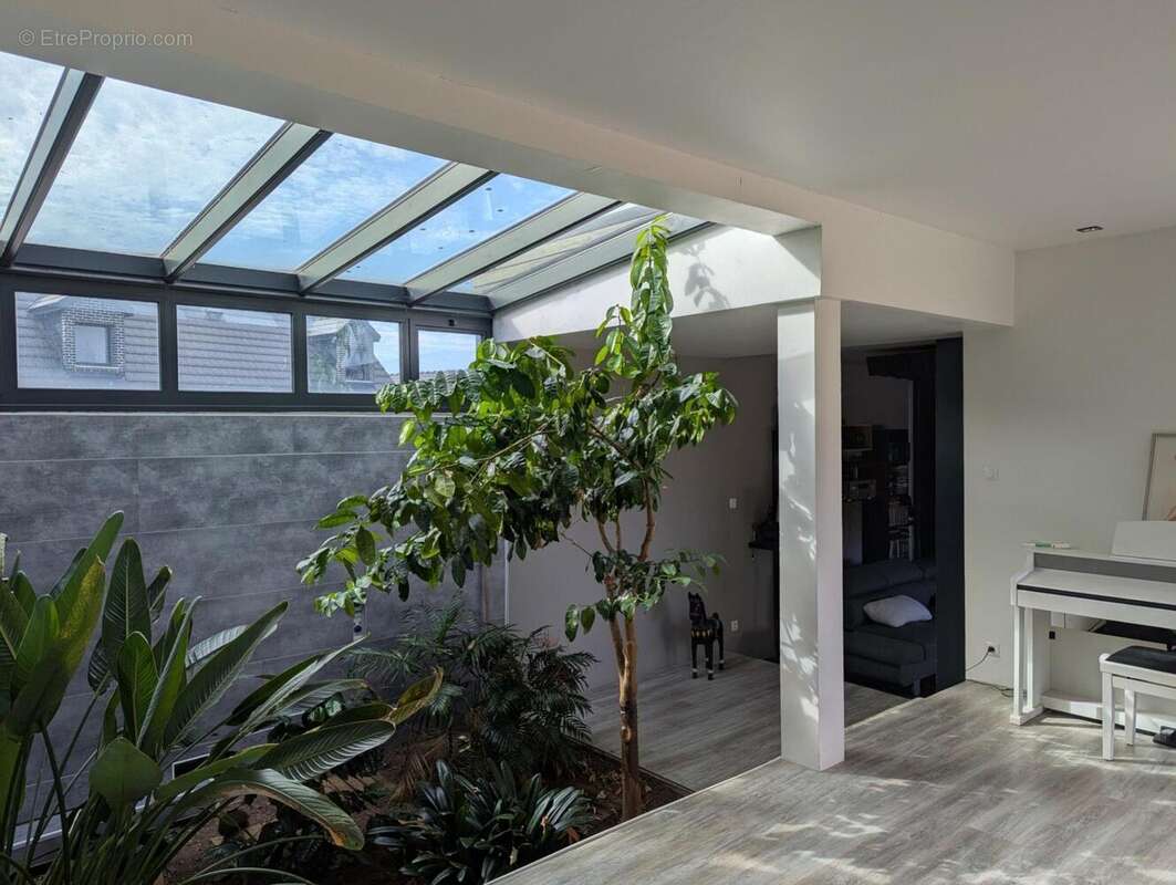 Photo 4 - Maison à HOLNON