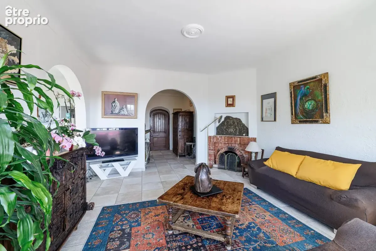 Vente Vence Maison Individuelle 213m2 - Terrain - Piscine - Vue Mer et Montagnes - photo 5
