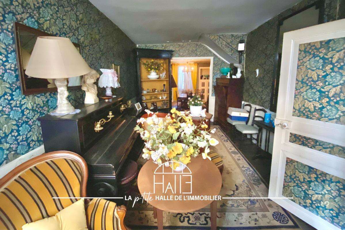 Maison à ROCHECHOUART
