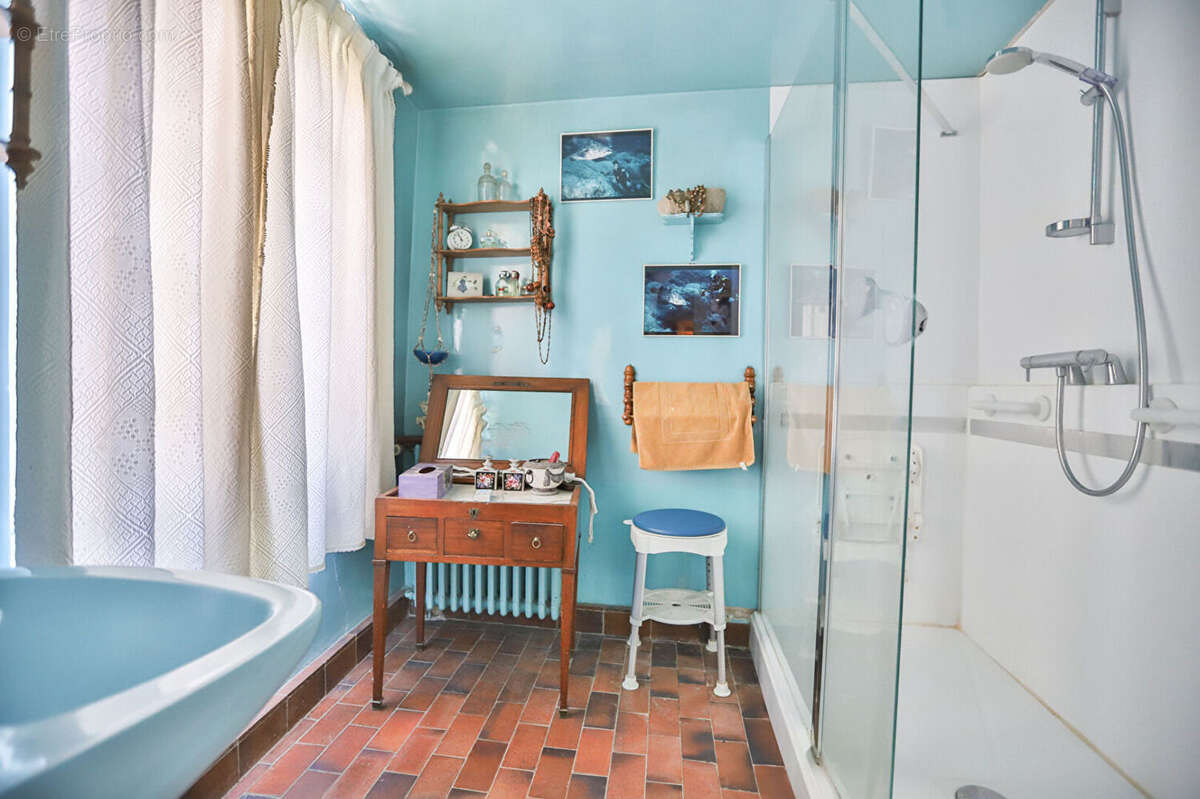 Maison à SAULX-MARCHAIS