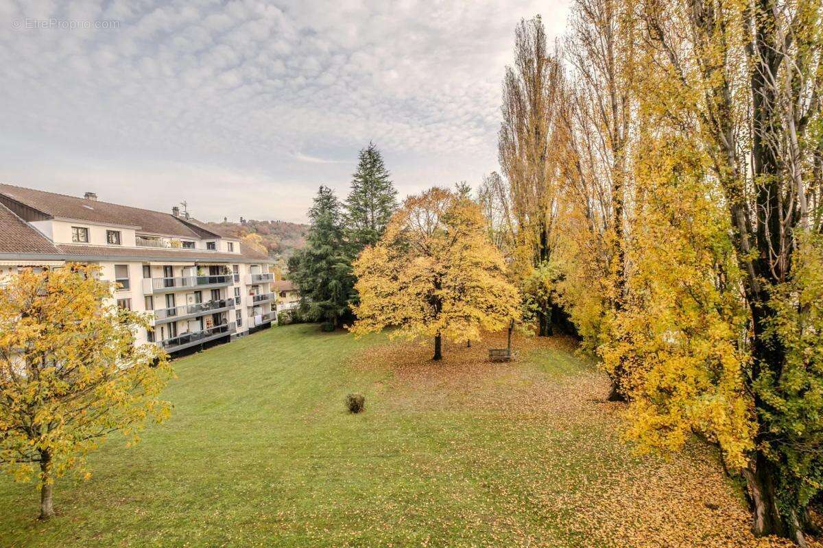 Appartement à DOUVAINE