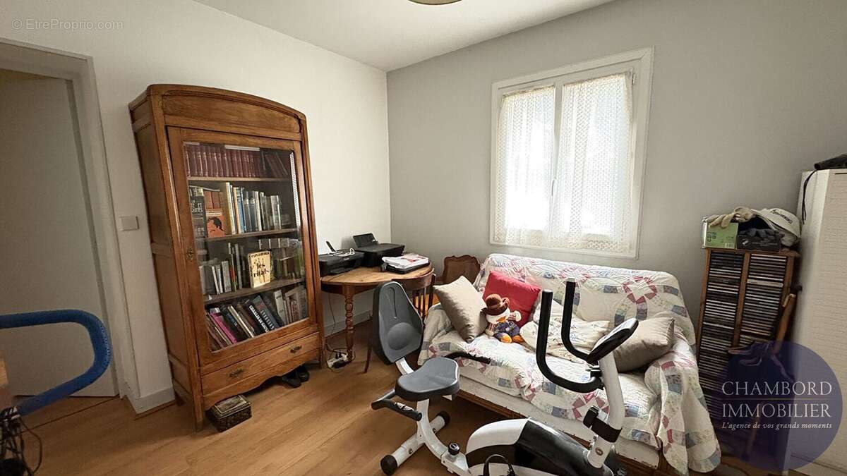 Maison à CANDE-SUR-BEUVRON