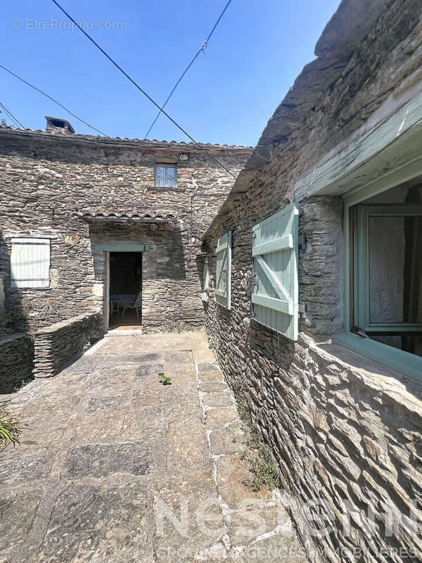 Maison 6 pièces à vendre à Saint Martin de Boubaux - Hameau Calme avec vue magnifique - photo 13