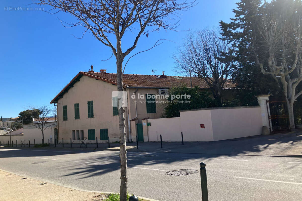 Appartement à AIX-EN-PROVENCE